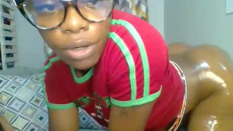 PrettyEla online show from February 14, 2026, 12:29 am