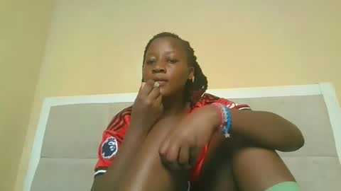 Snapshot of prettyeve25 chatting on September 23, 2025, 7:39 pm eve online show from September 23, 2025, 7:39 pm