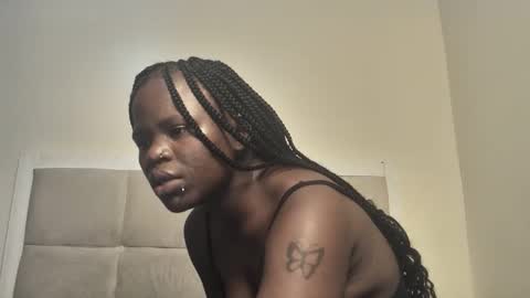 Snapshot of prettyeve25 chatting on October 10, 2025, 4:39 pm eve online show from October 10, 2025, 4:39 pm