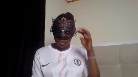 Snapshot of prettyeve25 chatting on November 4, 2025, 7:02 pm eve online show from November 4, 2025, 7:02 pm