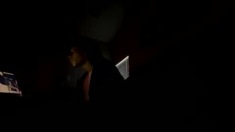 prettyfacefemale online show from February 1, 2026, 8:29 pm