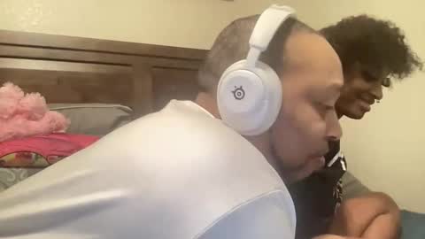 prettyfacefemale online show from February 26, 2026, 8:35 am