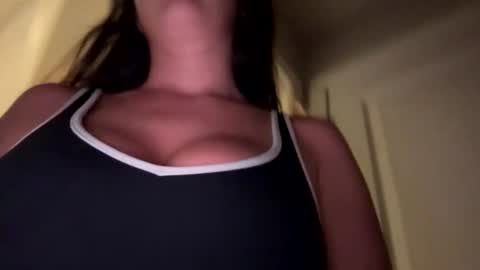 Snapshot of prettygirll23 chatting on June 4, 2026, 1:00 am prettygirllltorii online show from June 4, 2026, 1:00 am
