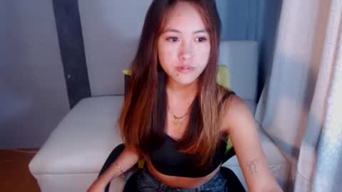 Snapshot of prettyhotshakira chatting on June 22, 2026, 10:45 am shakira online show from June 22, 2026, 10:45 am