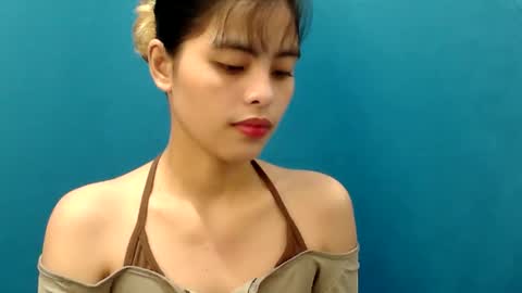 prettyjane4u online show from September 20, 2025, 2:51 pm