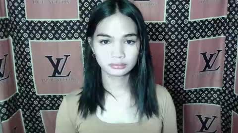 prettykhelcy online show from November 9, 2025, 12:42 am