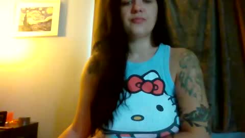 prettyluluu online show from September 16, 2025, 5:47 pm
