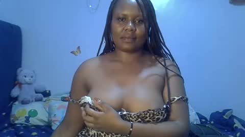 prettymel1 online show from March 22, 2026, 5:27 pm