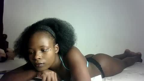 Melly online show from February 12, 2025, 6:19 am