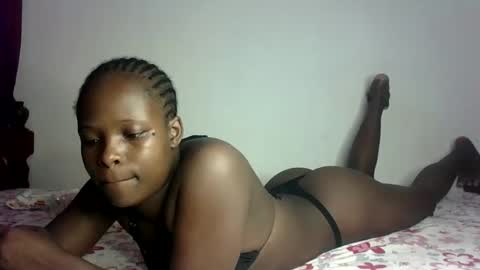 Melly online show from February 17, 2025, 1:21 pm