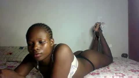 Melly online show from February 19, 2025, 2:01 am