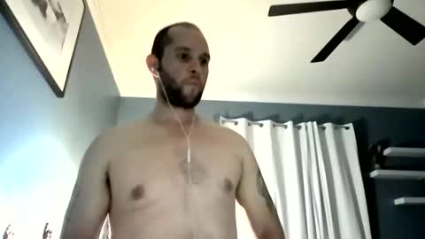 prettymuchafreak387930 online show from April 12, 2026, 7:13 am