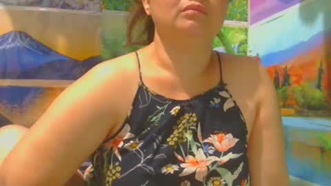 Nhing online show from December 4, 2025, 1:42 pm