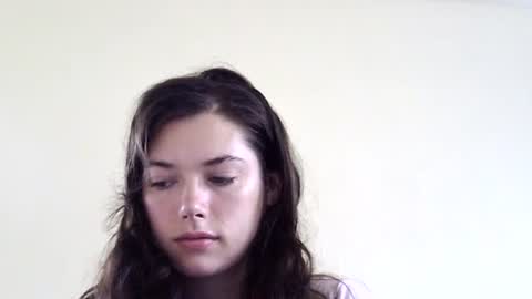 prettypot7 online show from July 28, 2026, 8:23 pm