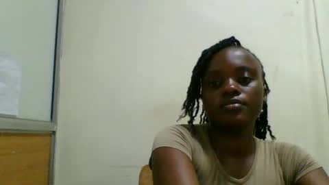 Snapshot of prettyseren_a chatting on December 13, 2024, 8:51 am prettyseren A online show from December 13, 2024, 8:51 am