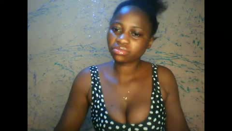 prettyxxpac online show from May 17, 2026, 11:12 pm