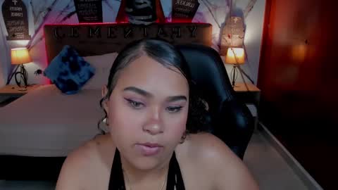 Zoe online show from November 1, 2025, 11:56 am