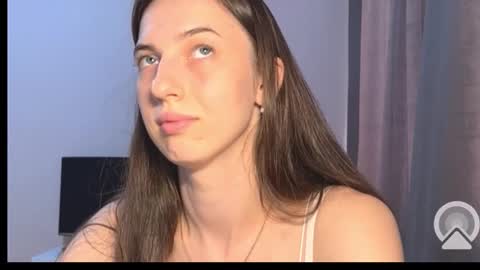 prettyyy_angel online show from September 25, 2025, 2:21 pm