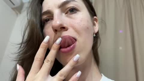 prettyyy_angel online show from May 9, 2026, 6:35 pm
