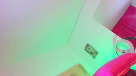 Snapshot of pretygirltsxxx chatting on June 9, 2026, 12:17 pm pretygirltsxxx online show from June 9, 2026, 12:17 pm