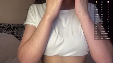 Snapshot of pricillahoinacki chatting on June 18, 2026, 10:09 am Amelia online show from June 18, 2026, 10:09 am