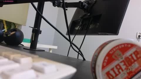 Snapshot of primrosegartrell chatting on September 28, 2025, 8:47 pm Liza online show from September 28, 2025, 8:47 pm