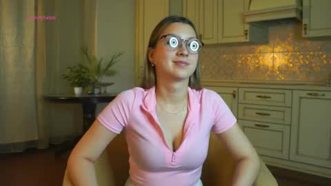 Snapshot of primrosegartrell chatting on October 28, 2025, 3:10 am Liza online show from October 28, 2025, 3:10 am