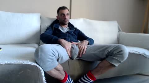 prince_89 online show from December 20, 2024, 7:01 am