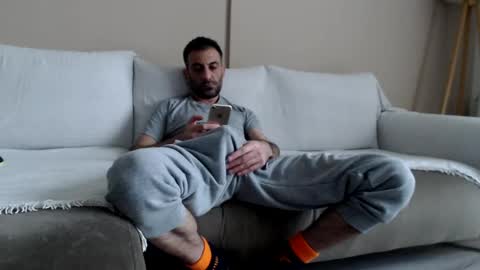 prince_89 online show from December 27, 2024, 9:39 am