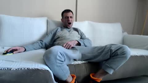 prince_89 online show from February 6, 2025, 8:18 am