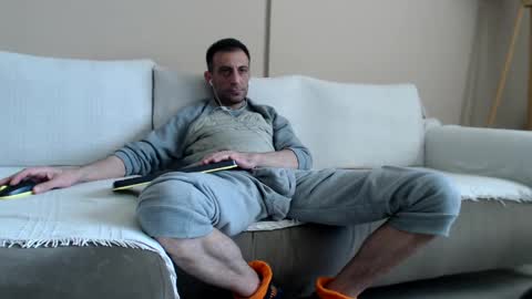 prince_89 online show from February 7, 2025, 12:39 pm