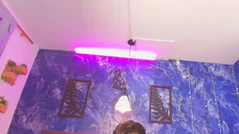 prince_arthur77 online show from January 13, 2026, 1:16 pm