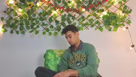 prince_arthur77 online show from March 8, 2026, 4:16 am