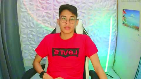Snapshot of prince_harrison chatting on November 13, 2025, 6:40 pm prince_harrison online show from November 13, 2025, 6:40 pm