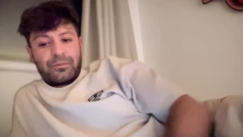 Snapshot of princea933 chatting on September 27, 2025, 7:19 pm PrinceA933 online show from September 27, 2025, 7:19 pm