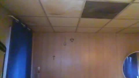 johnny online show from April 17, 2026, 4:43 pm