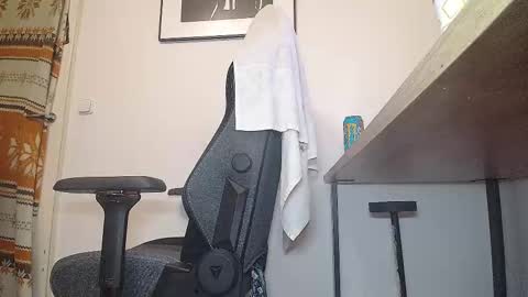 Prince Of Prague online show from November 14, 2025, 8:51 pm