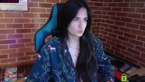 Leia online show from January 21, 2025, 3:54 pm