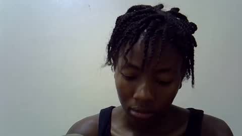 Princess online show from March 8, 2026, 6:44 pm