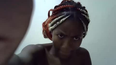 Princess online show from April 12, 2026, 10:15 pm