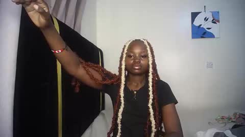 Snapshot of princess_bee1 chatting on January 6, 2026, 10:41 am princess online show from January 6, 2026, 10:41 am