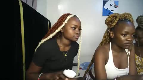 Snapshot of princess_bee1 chatting on January 7, 2026, 4:37 am princess online show from January 7, 2026, 4:37 am