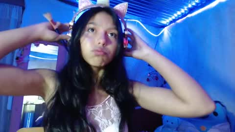 Snapshot of princess_elia chatting on October 17, 2025, 12:14 am Elia online show from October 17, 2025, 12:14 am