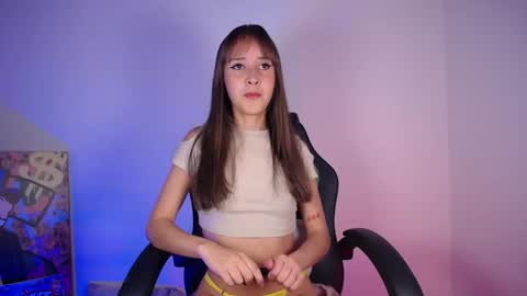 Emily online show from April 1, 2026, 10:40 pm