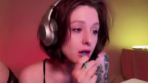 Kristina online show from March 1, 2025, 2:55 pm