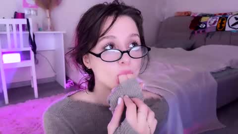 Kristina online show from September 11, 2025, 8:25 am