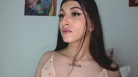 Sophie online show from March 5, 2026, 6:09 am