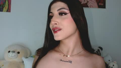 Sophie online show from April 23, 2026, 8:44 pm