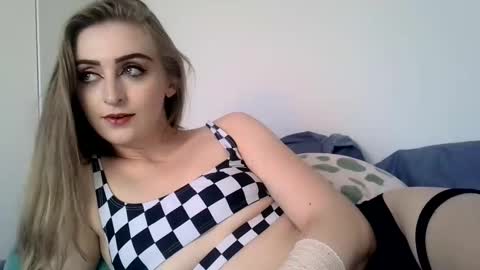 Tiffany online show from January 14, 2025, 10:44 pm