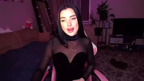 princessamira1 online show from October 17, 2025, 1:35 pm